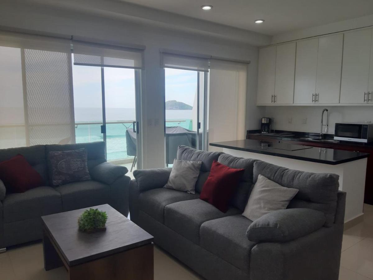 Hermoso Y Moderno Departamento Frente Al Malecon Con Preciosa Vista Al Mar Mazatlan Exterior photo