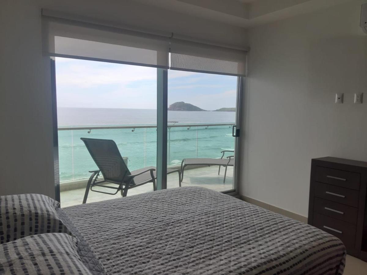 Hermoso Y Moderno Departamento Frente Al Malecon Con Preciosa Vista Al Mar Mazatlan Exterior photo