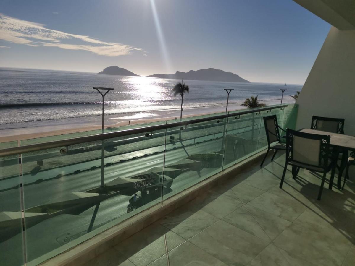 Hermoso Y Moderno Departamento Frente Al Malecon Con Preciosa Vista Al Mar Mazatlan Exterior photo